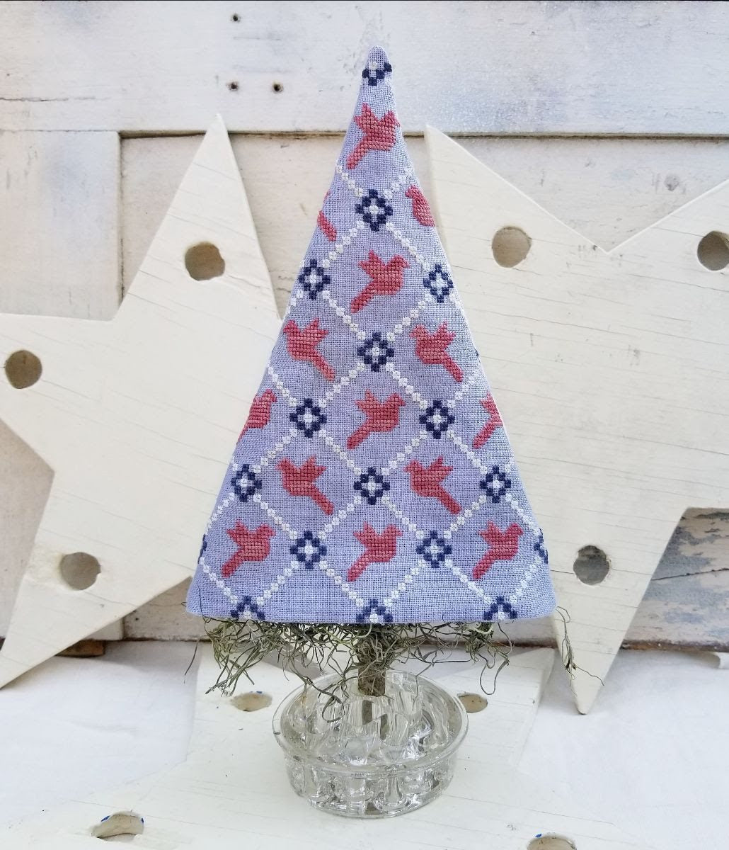 Birdie’s Quilt Tree by Hello from Liz Mathews