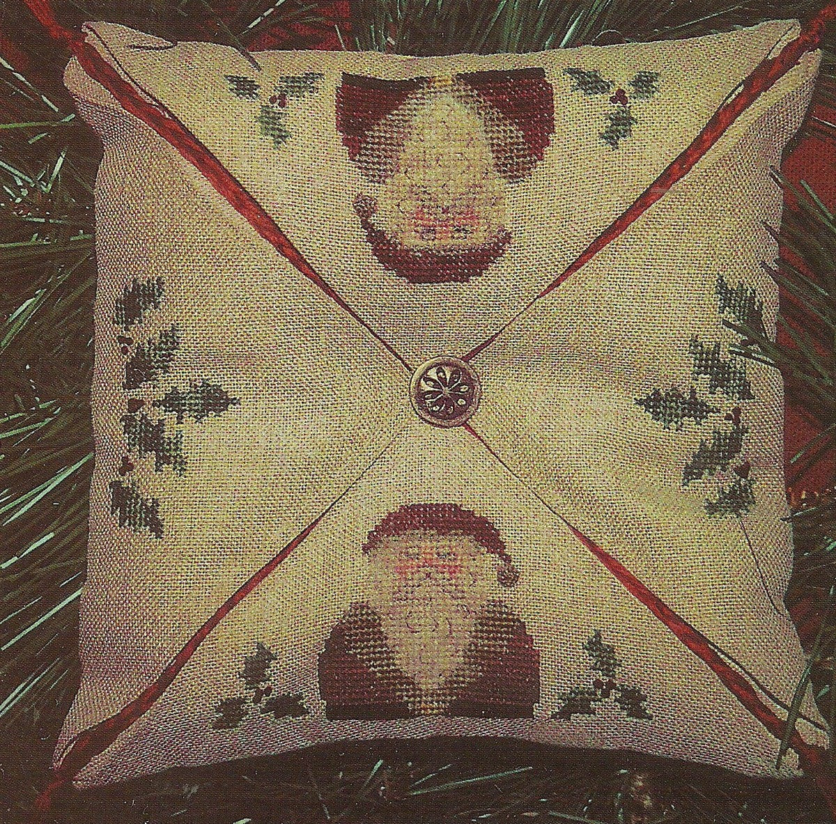 Santa & the Holly by Homespun Elegance