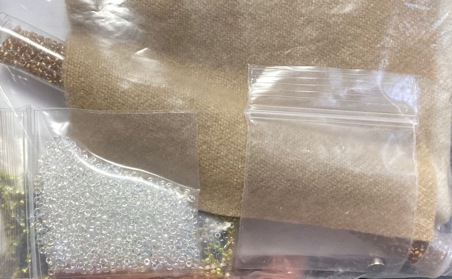 Beehive Needlebook & Fob by The Constant Stitcher