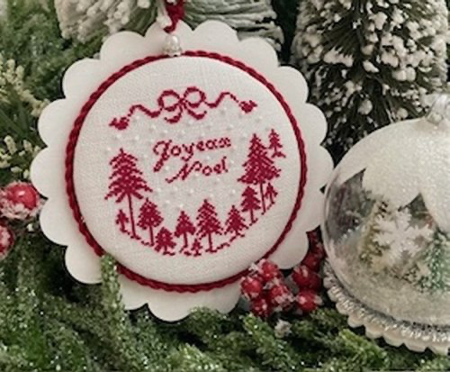 Christmas Tree Bauble by JBW Designs