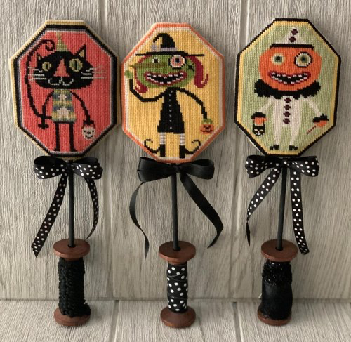 Fang and Big Eye Gang by Twin Peak Primitives