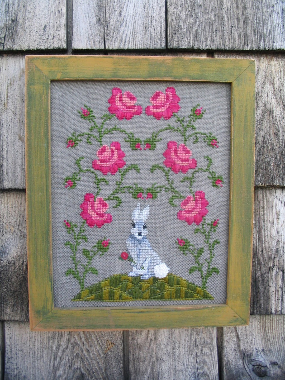 Miss Fiona’s Rose Garden by By The Bay Needleart
