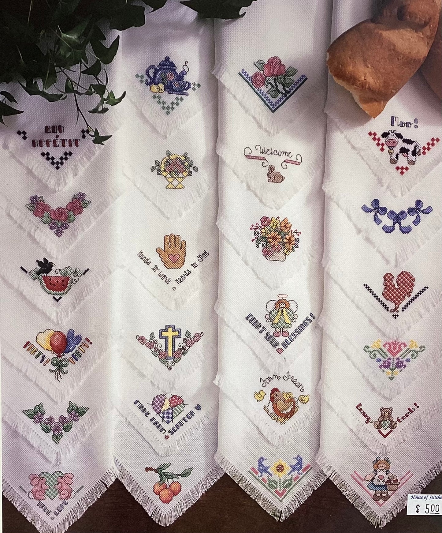 36 Easy Bread Cloth by Leisure Arts