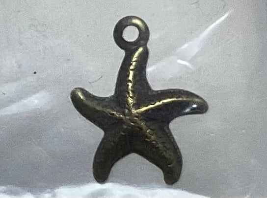 Flip-It Charm August Embellishment Pack by Lizzie Kate