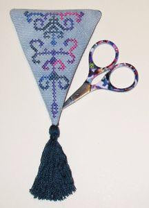 Pretty Petite Scissor Case by Dinky Dyes Designs