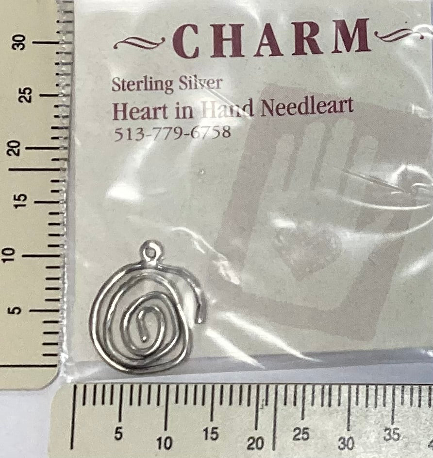 Big Swirl Charm by Heart in Hand Needleart