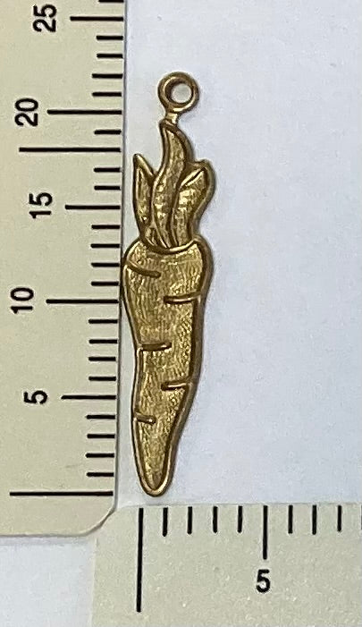 Carrot Charm by Homespun Elegance