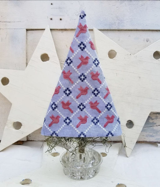 Birdie’s Quilt Tree by Hello from Liz Mathews