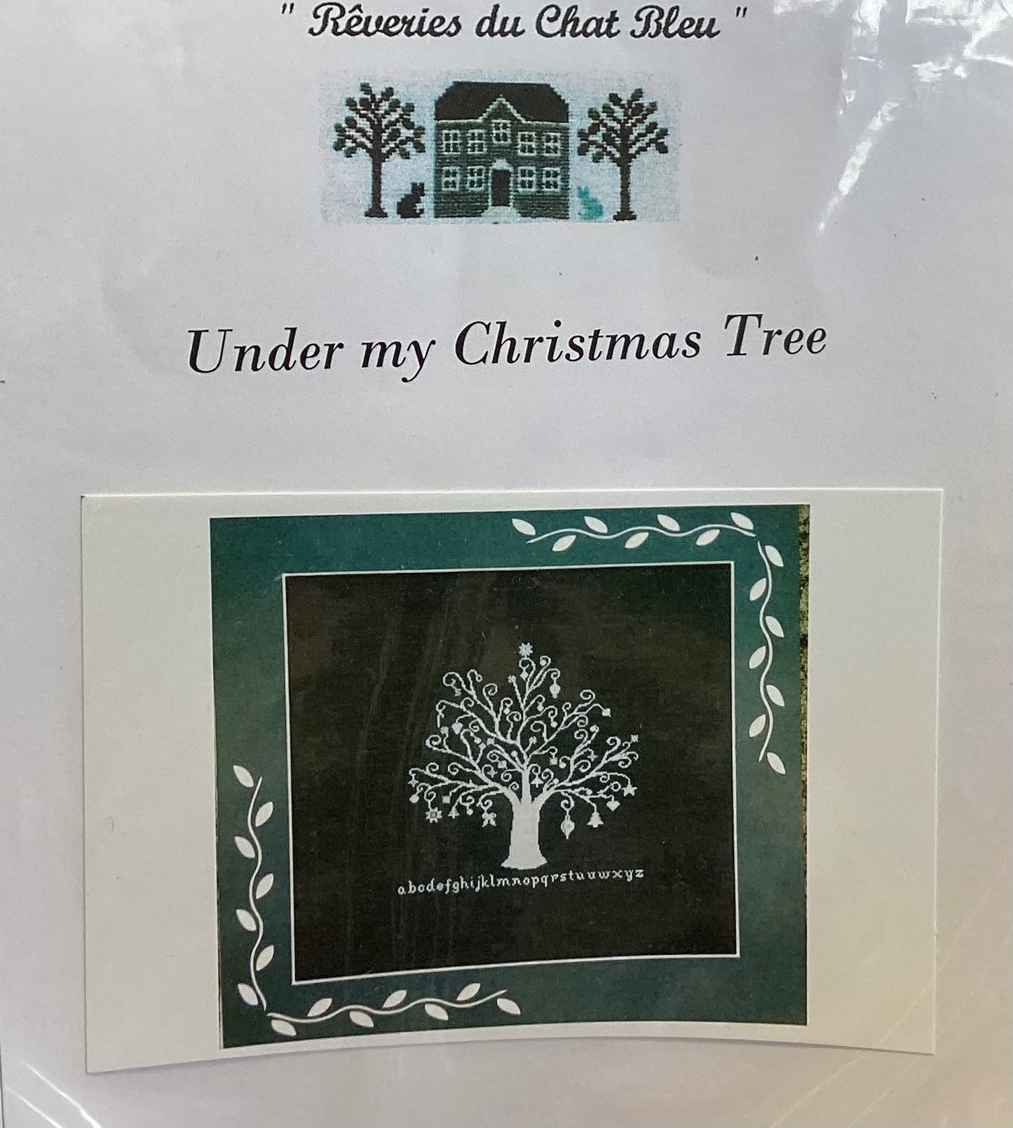 Under my Christmas Tree by Dessins DHC