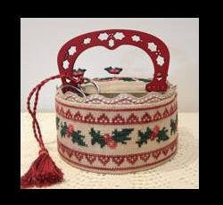 Holly Sewing Basket by Mani di Donna