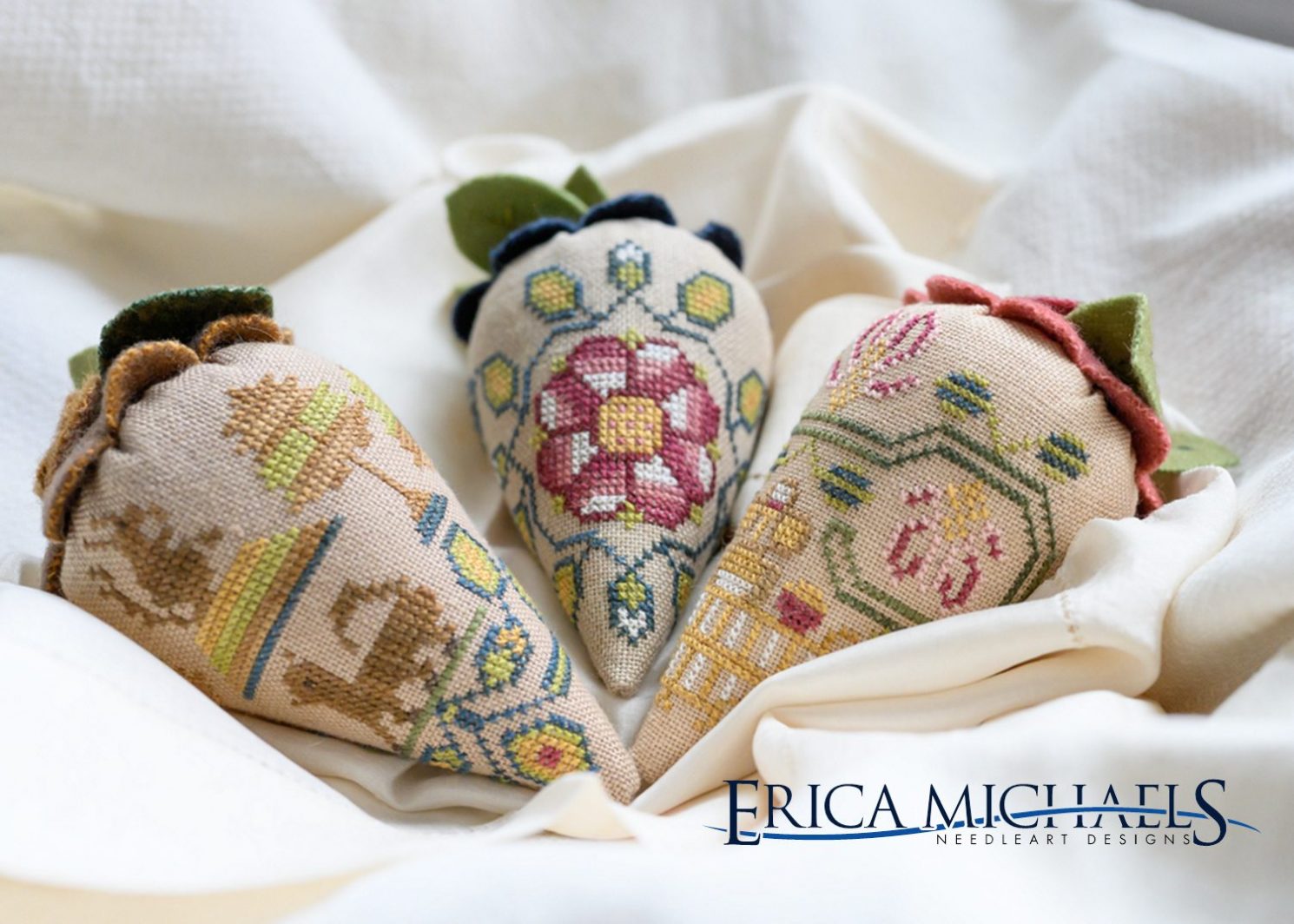 English Sampler Berries by Erica Michaels – HouseOfStitches