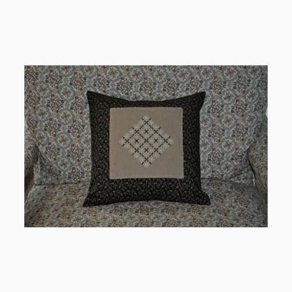Lace Trellis by Summer House Stitche Workes