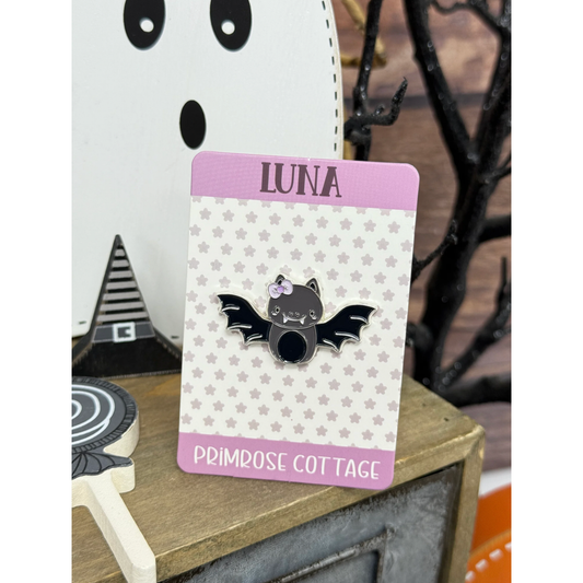 Luna Needle Minder by Primrose Cottage