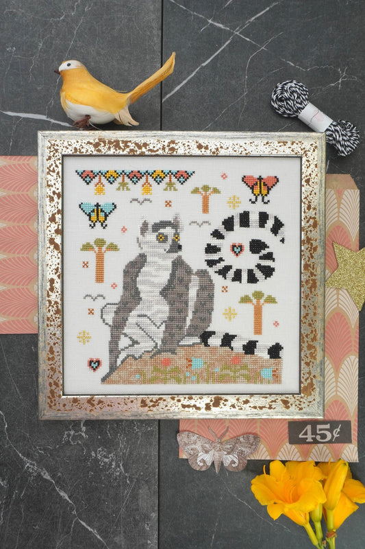 Ring Tailed Lemur by Lindy Stitches