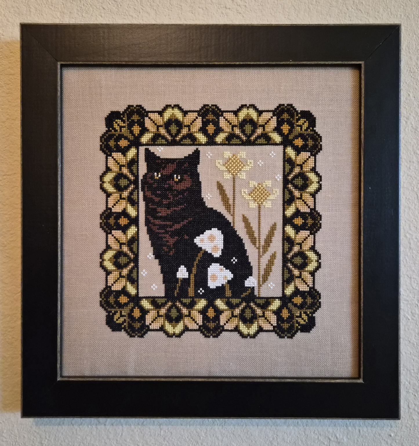 Chonky Forest Kitty by The Artsy Housewife