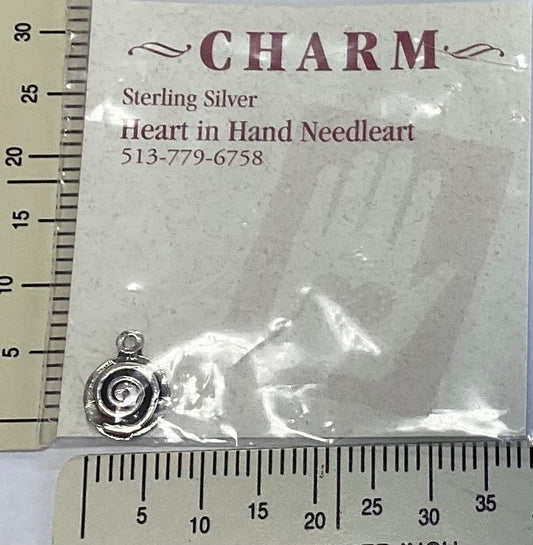 Small Swirl Charm by Heart in Hand Needleart