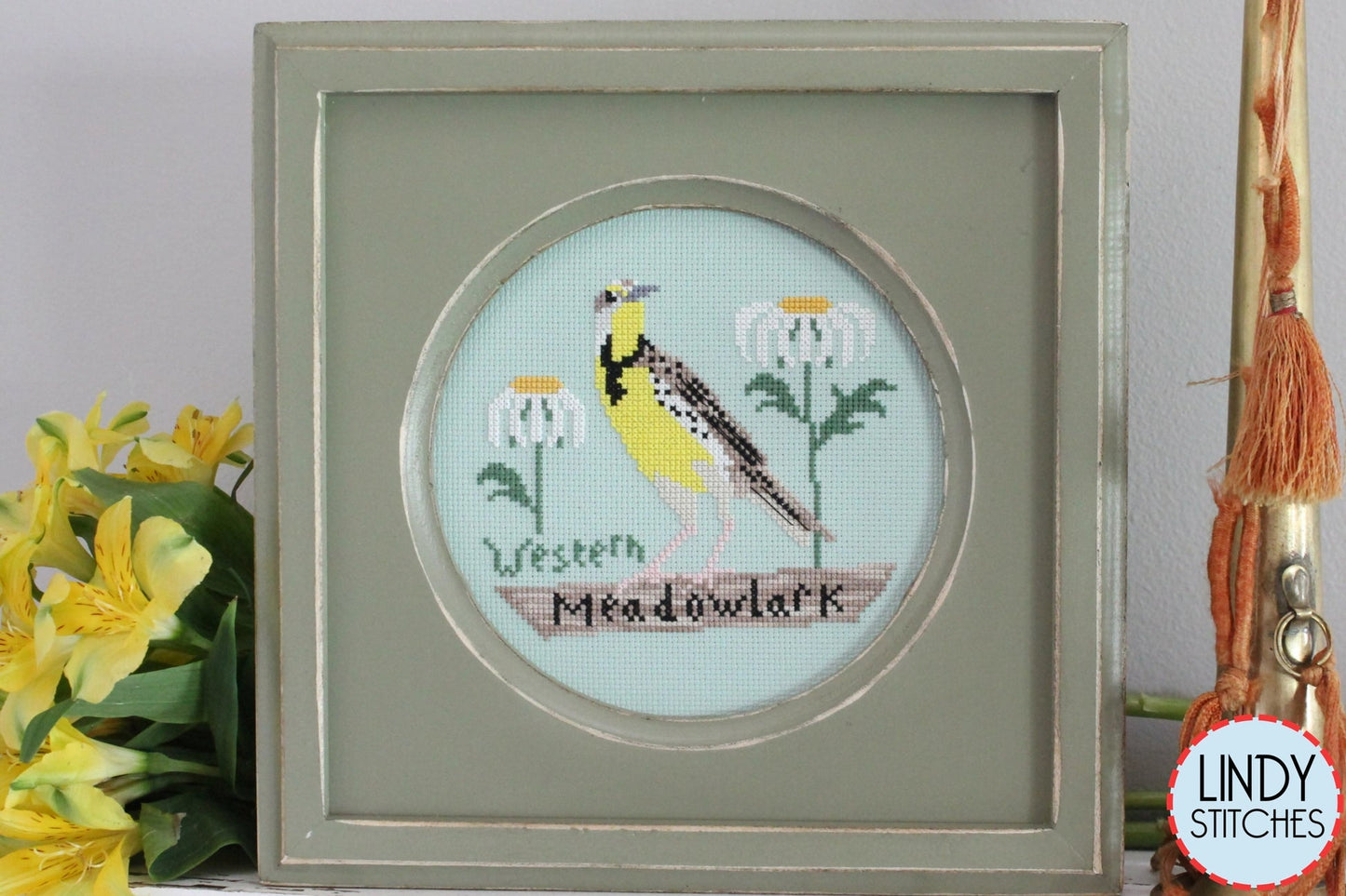 Western Meadowlark by Lindy Stitches