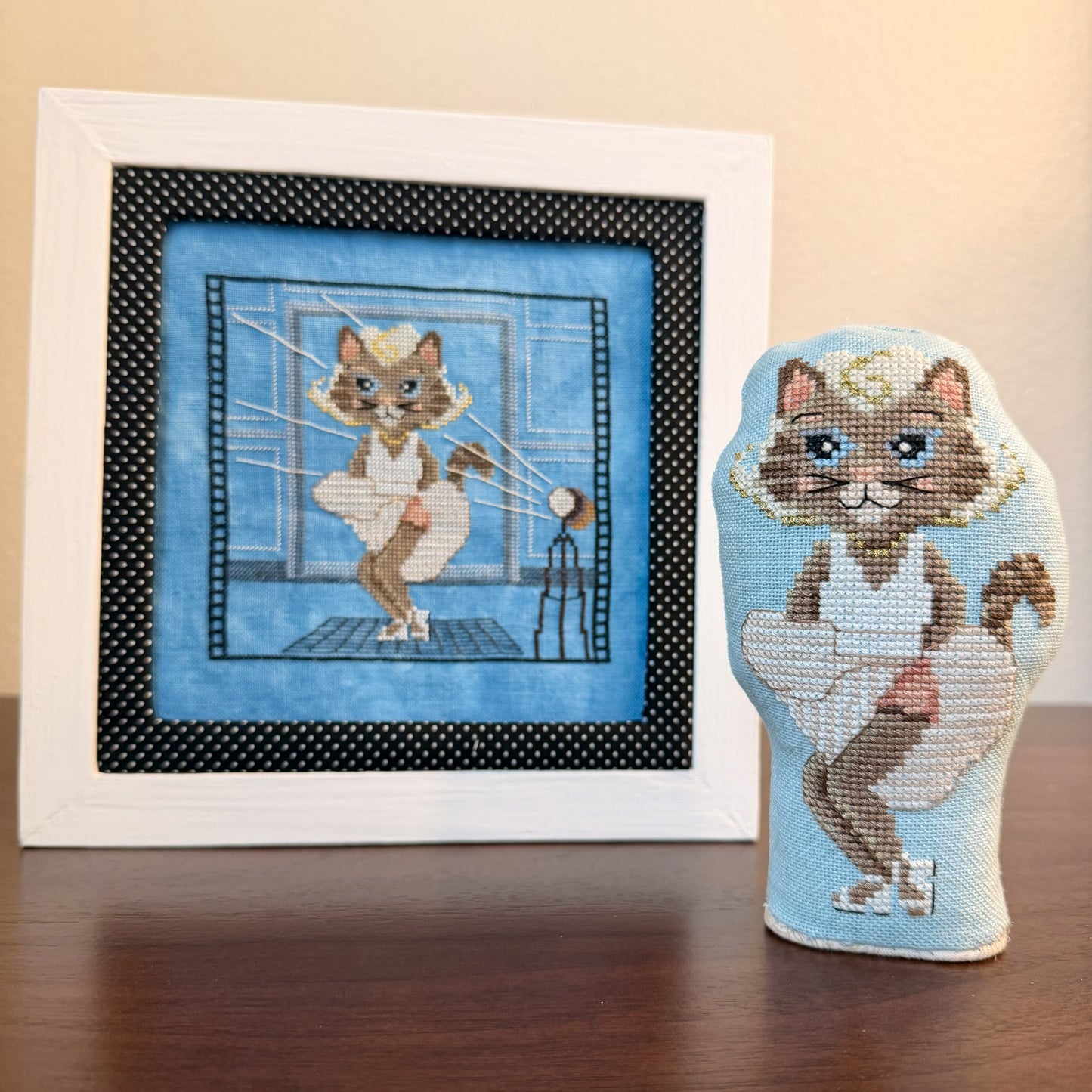 PREORDER! Marilyn Meowroe by December Stitches