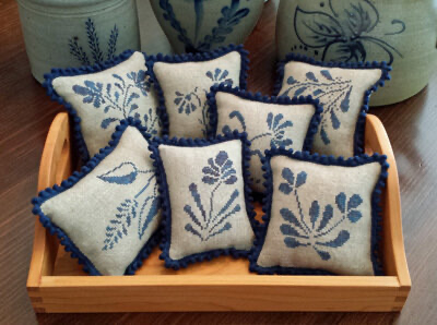 Stoneware Pinpillows by Priscilla’s Pocket