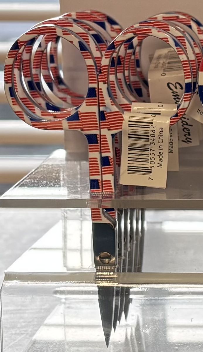 Stars and Stripes Scissors by Yarn Tree