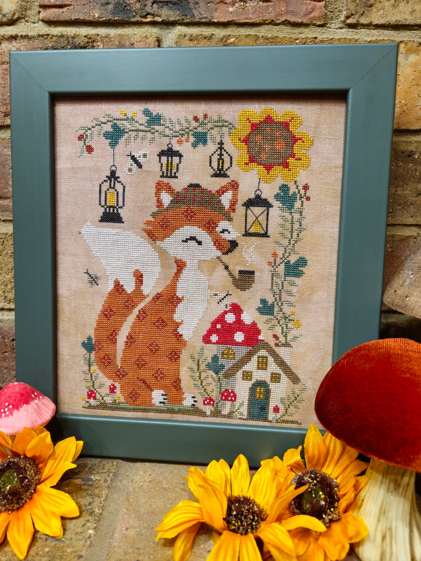 PREORDER! Frederick Fox by Quaint Rose Needlearts