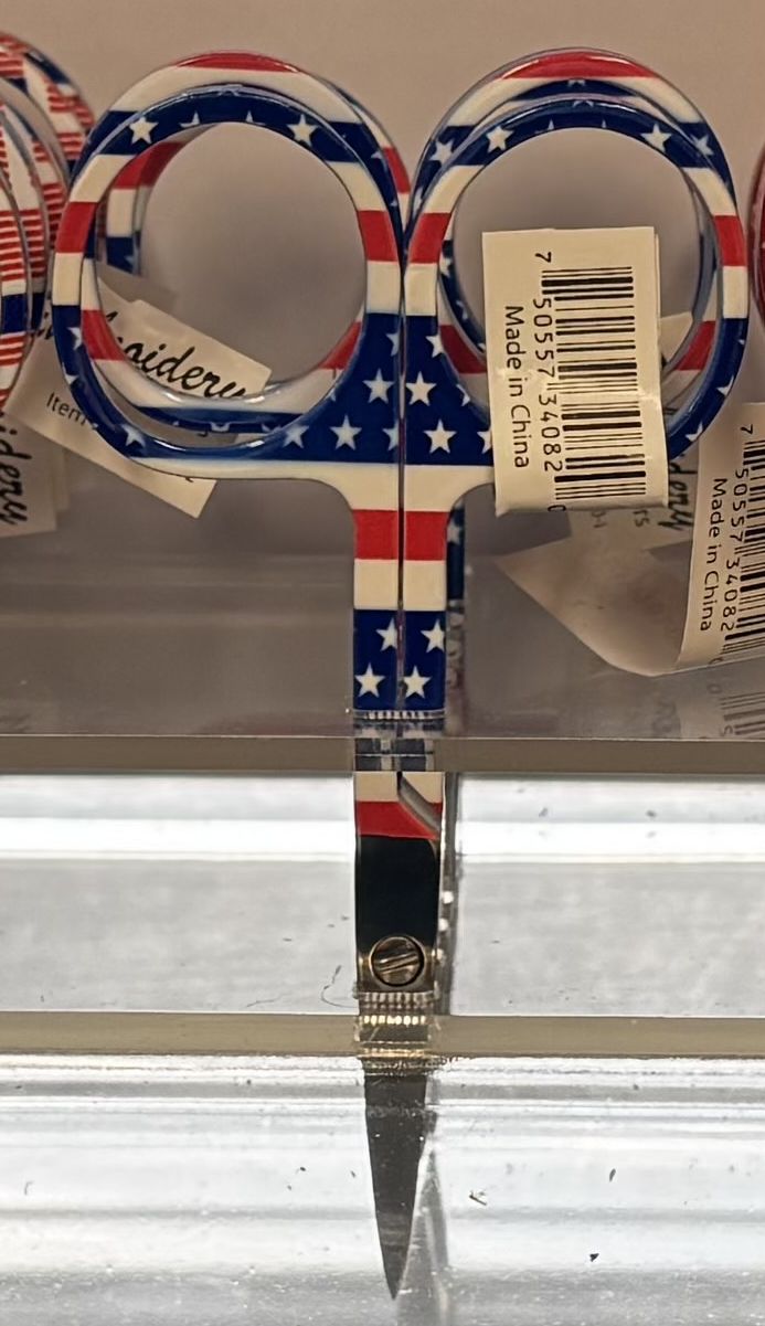 Stars and Stripes Scissors by Yarn Tree